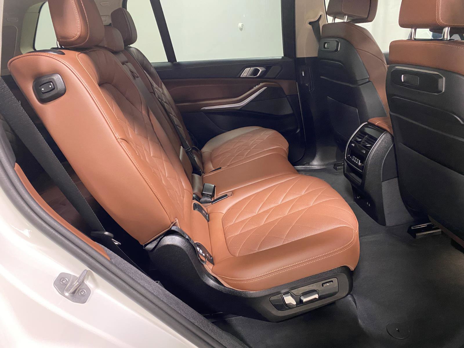 Certified 2026 BMW X7 xDrive40i image 19