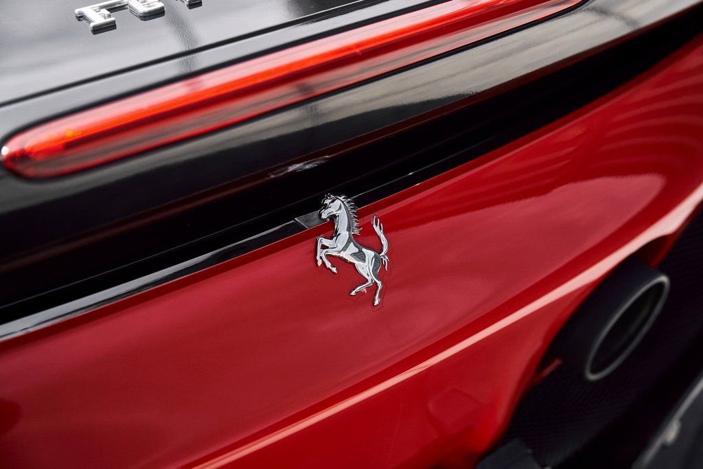 Used 2021 Ferrari SF90 Stradale image 13