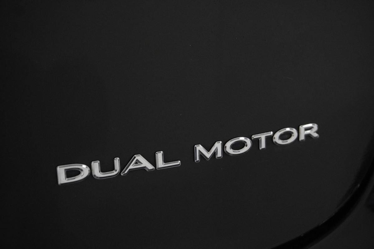 Used 2019 Tesla Model 3 Long Range AWD/4WD image 26