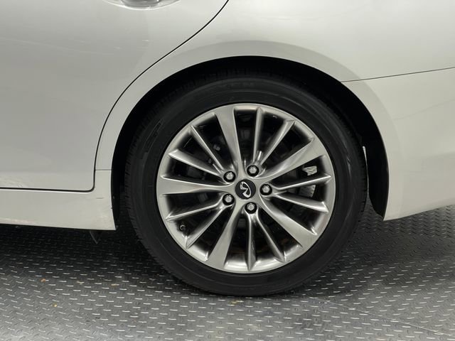 Used 2019 INFINITI Q50 Luxe w/ Essential Package (3.0T Luxe) image 29