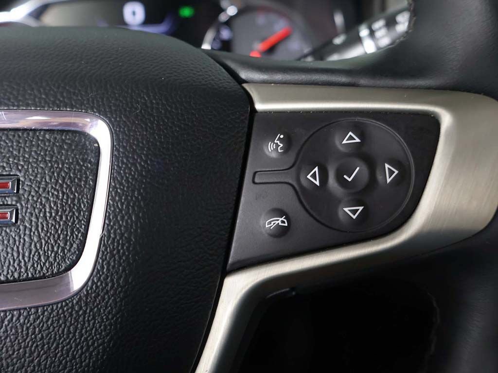 Used 2023 GMC Acadia Denali AWD/4WD image 44