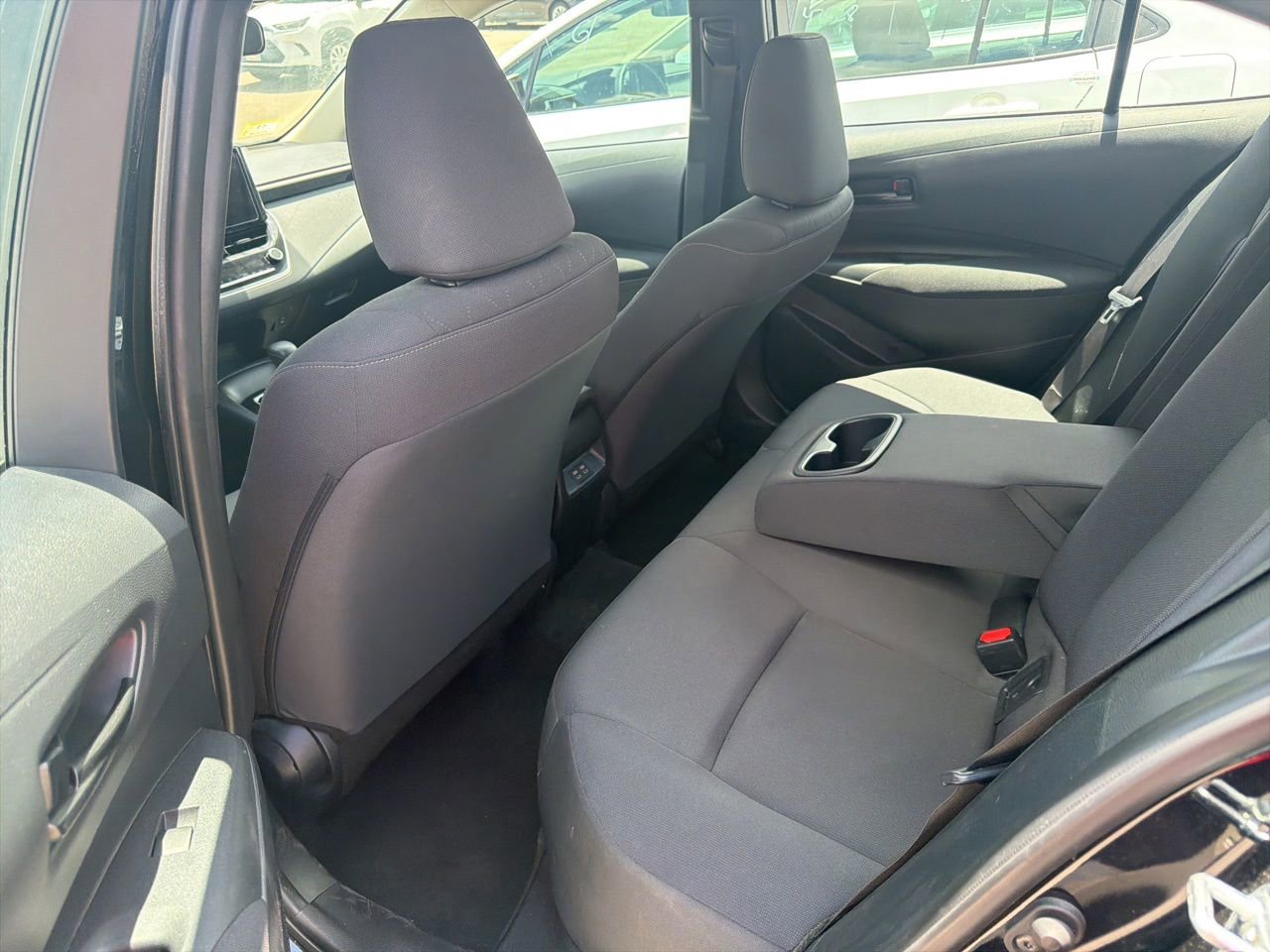 Used 2024 Toyota Corolla LE FWD image 8