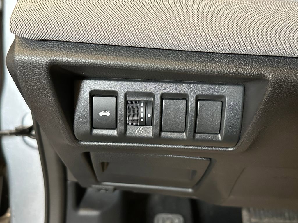 Used 2023 Subaru Legacy Premium AWD/4WD image 18