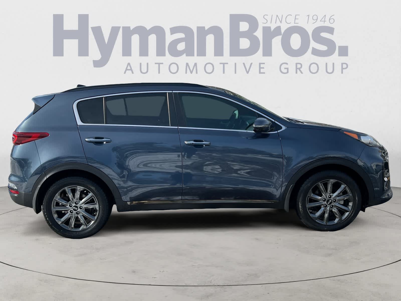 Used 2020 Kia Sportage S w/ S Premium Package FWD image 2