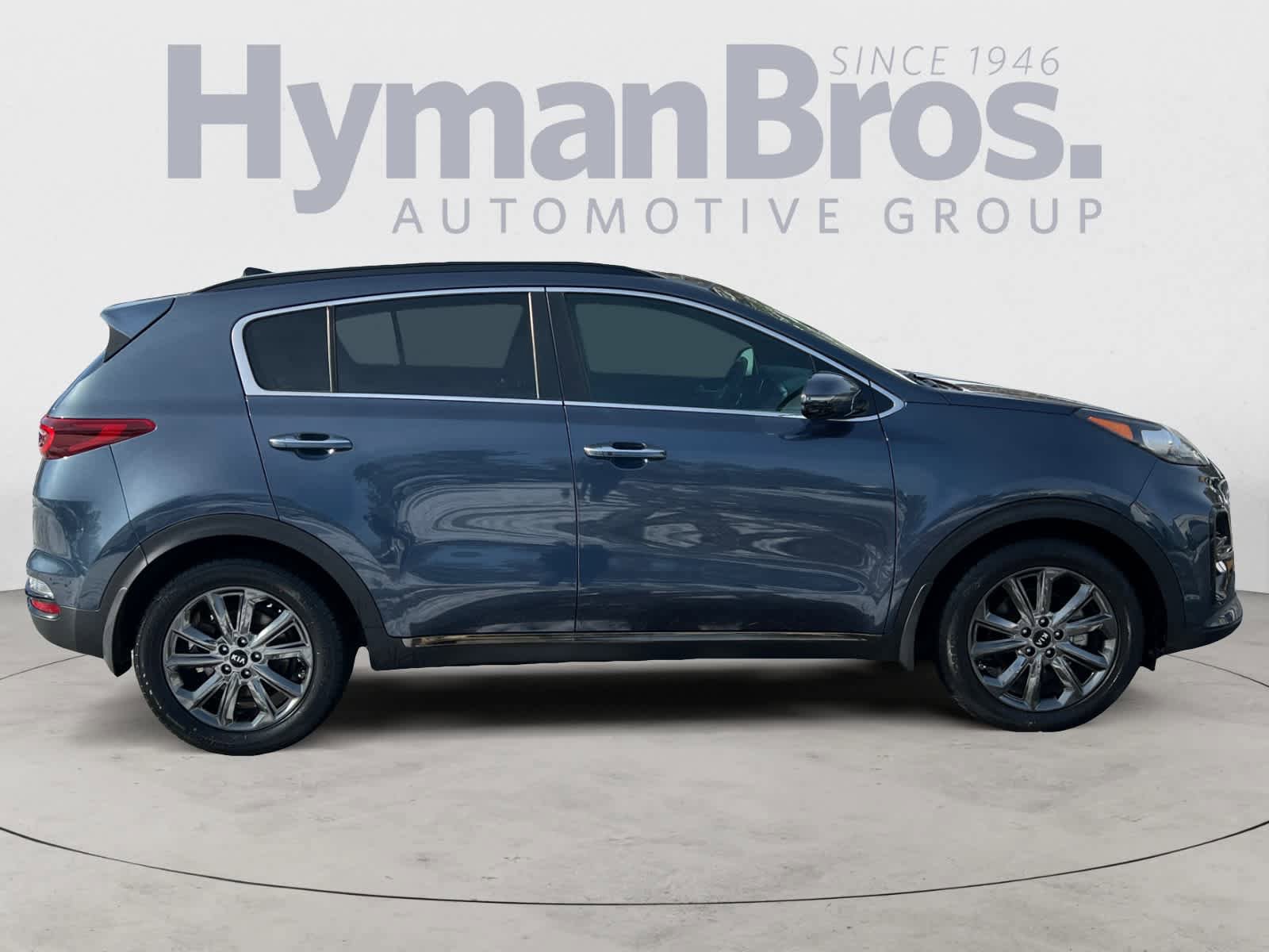 Used 2020 Kia Sportage S w/ S Premium Package FWD image 2