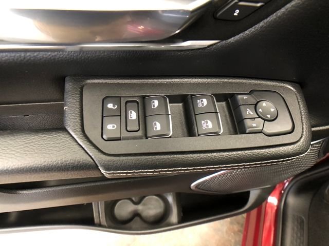 Used 2025 RAM 1500 Laramie w/ Sport Appearance Package image 12