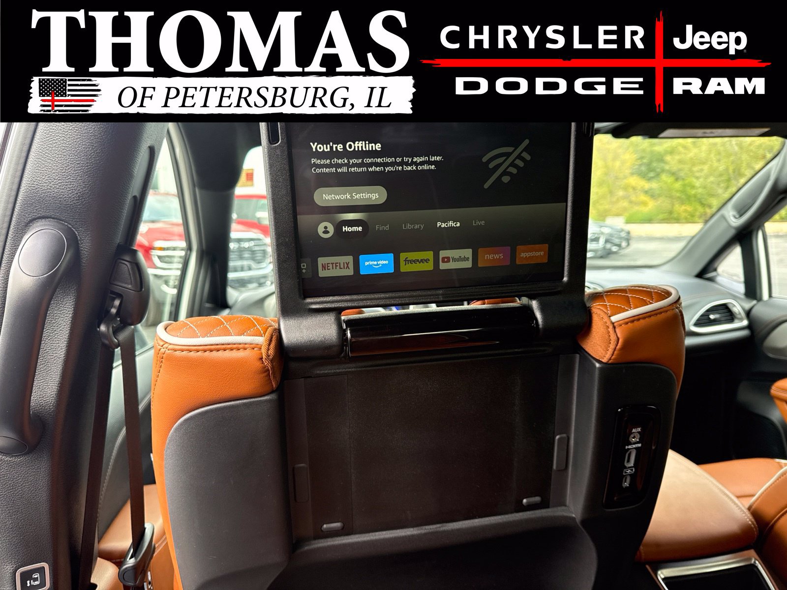 Used 2026 Chrysler Pacifica Pinnacle AWD/4WD image 27