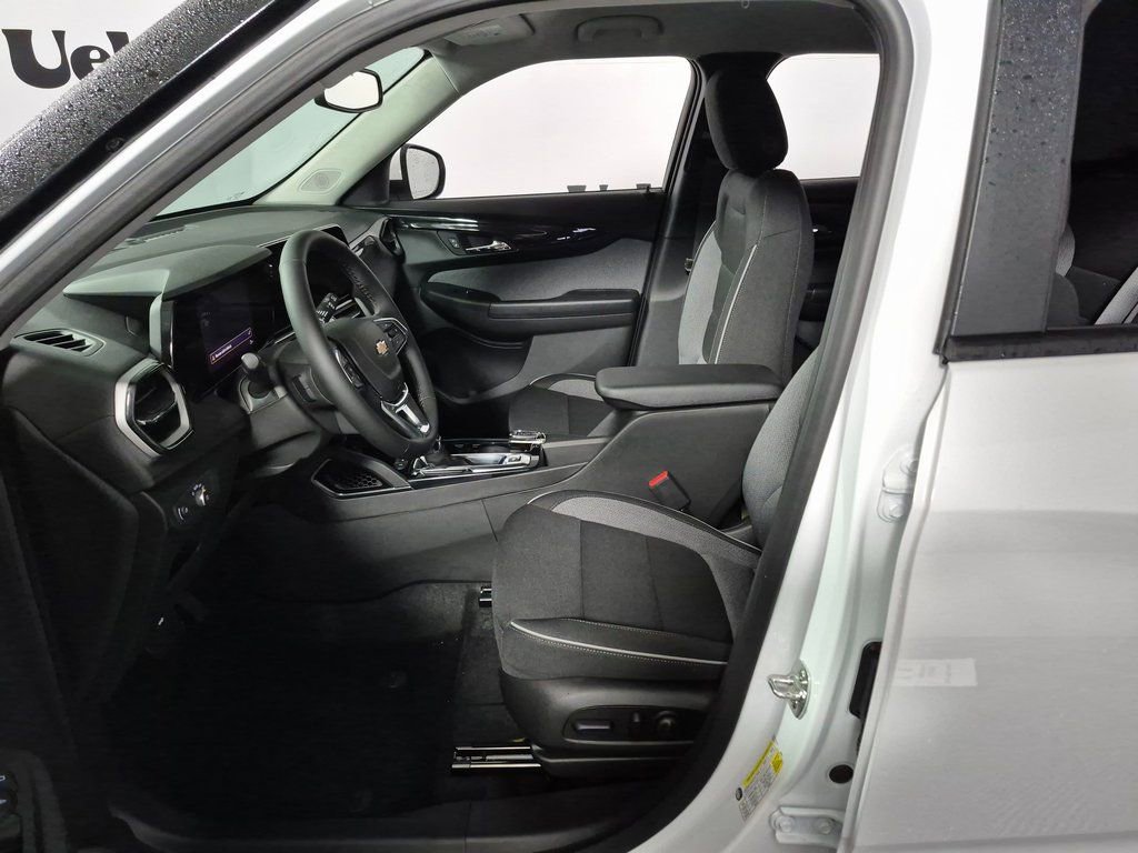 New 2026 Chevrolet TrailBlazer LT w/ Convenience Package image 9