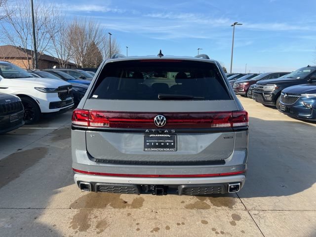 New 2026 Volkswagen Atlas Peak Edition AWD/4WD image 5