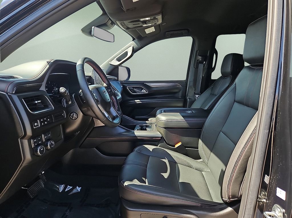 Used 2024 Chevrolet Tahoe RST w/ Luxury Package AWD/4WD image 22