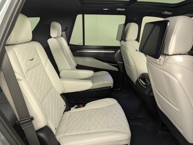 Used 2025 Cadillac Escalade V image 20