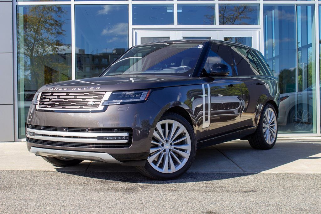 Used 2023 Land Rover Range Rover First Edition AWD/4WD image 1