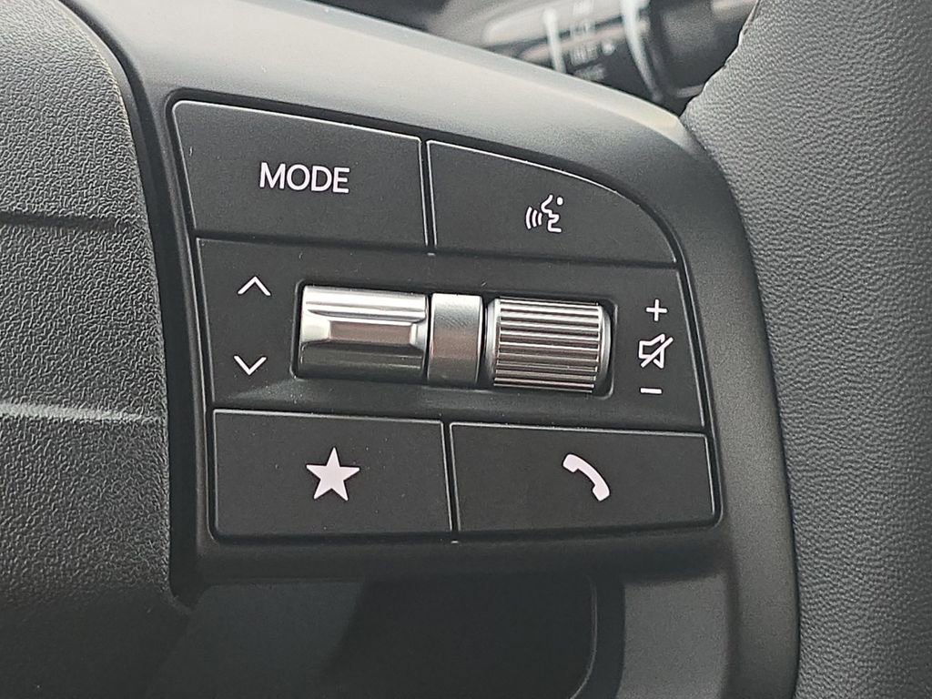 New 2025 Kia K4 EX image 32