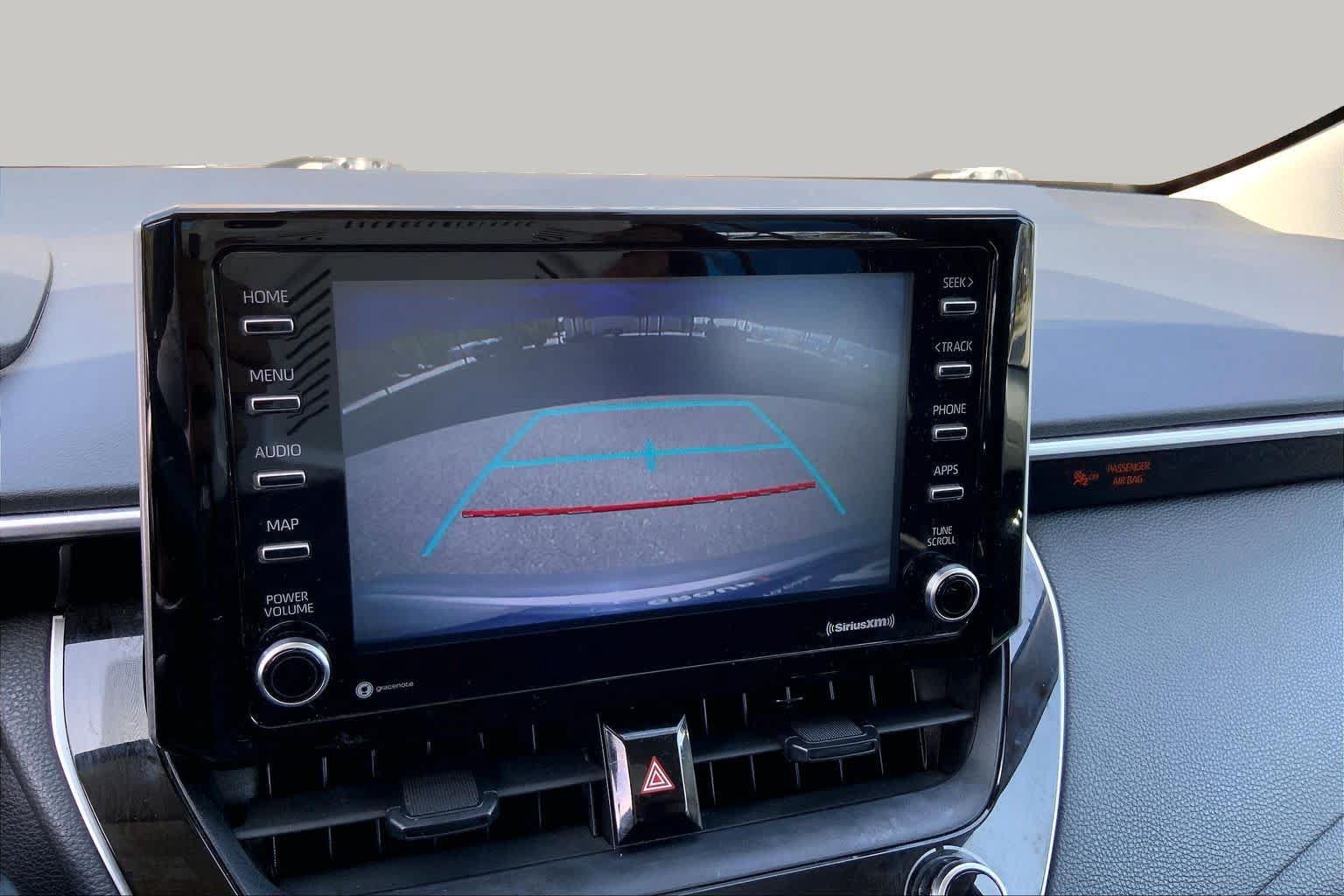 Used 2021 Toyota Corolla LE FWD image 26