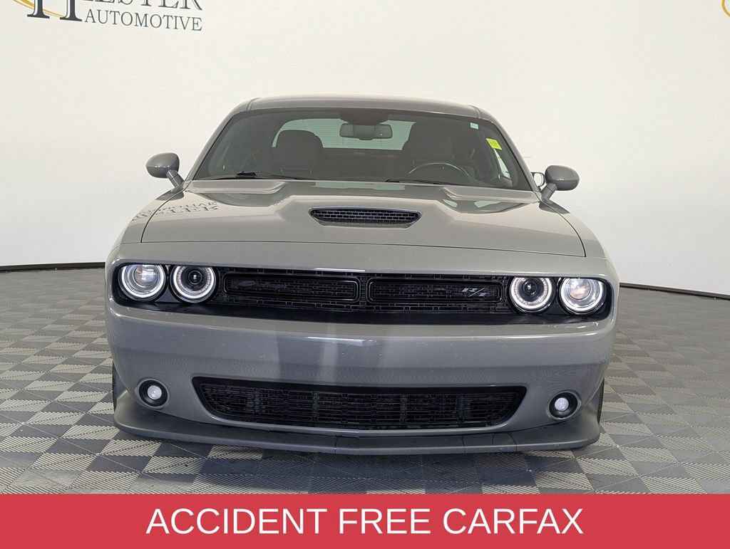 Used 2019 Dodge Challenger R/T w/ Blacktop Package RWD image 3