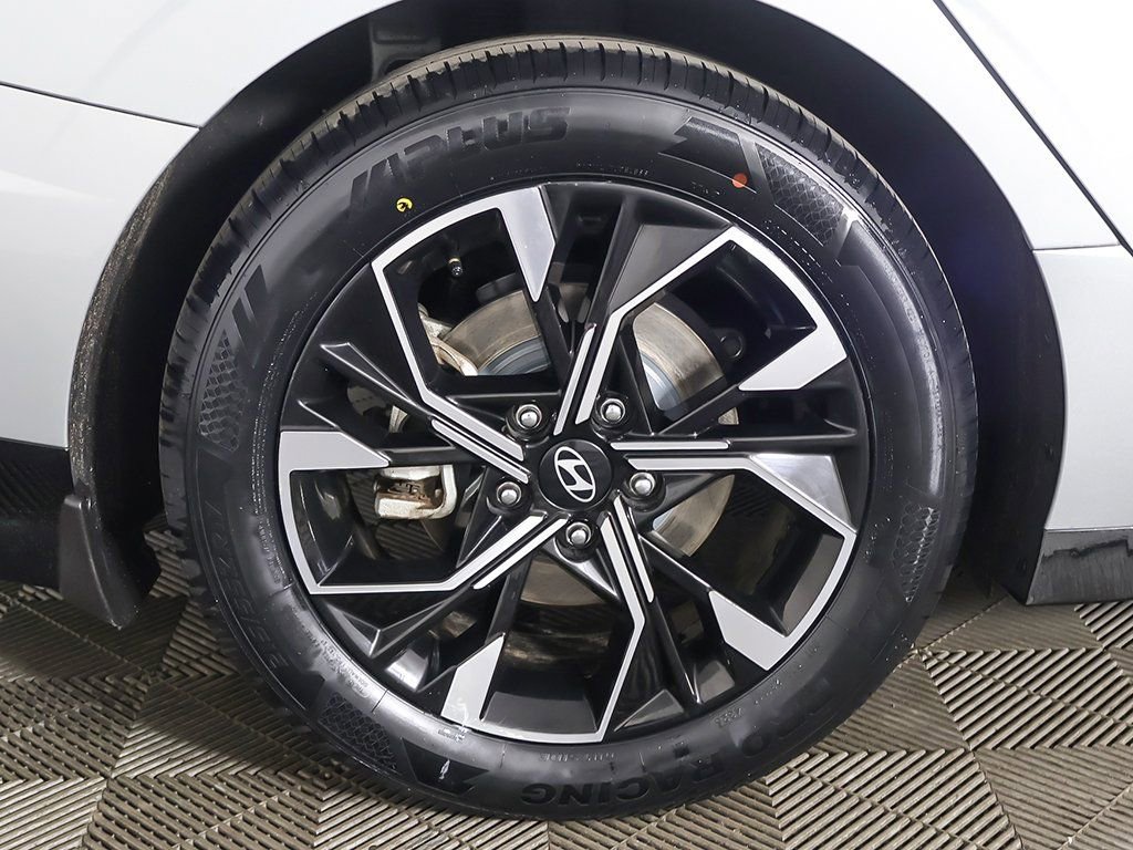 Used 2024 Hyundai Sonata SEL image 19