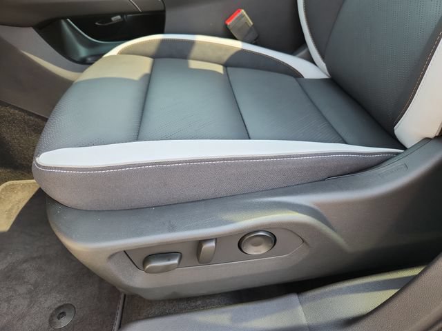 Used 2026 Buick Envision Sport Touring AWD/4WD image 13