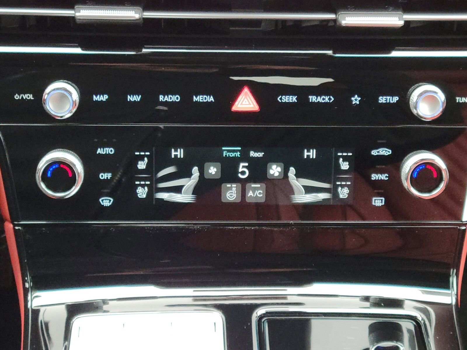 Used 2025 Genesis G80 2.5T Sport Prestige image 21