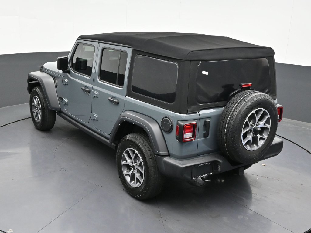 Used 2024 Jeep Wrangler Unlimited Sport AWD/4WD image 19