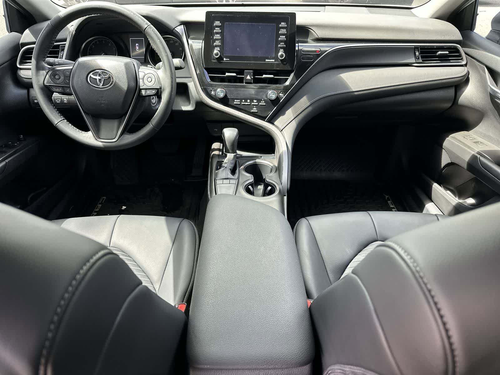 Used 2024 Toyota Camry SE FWD image 19