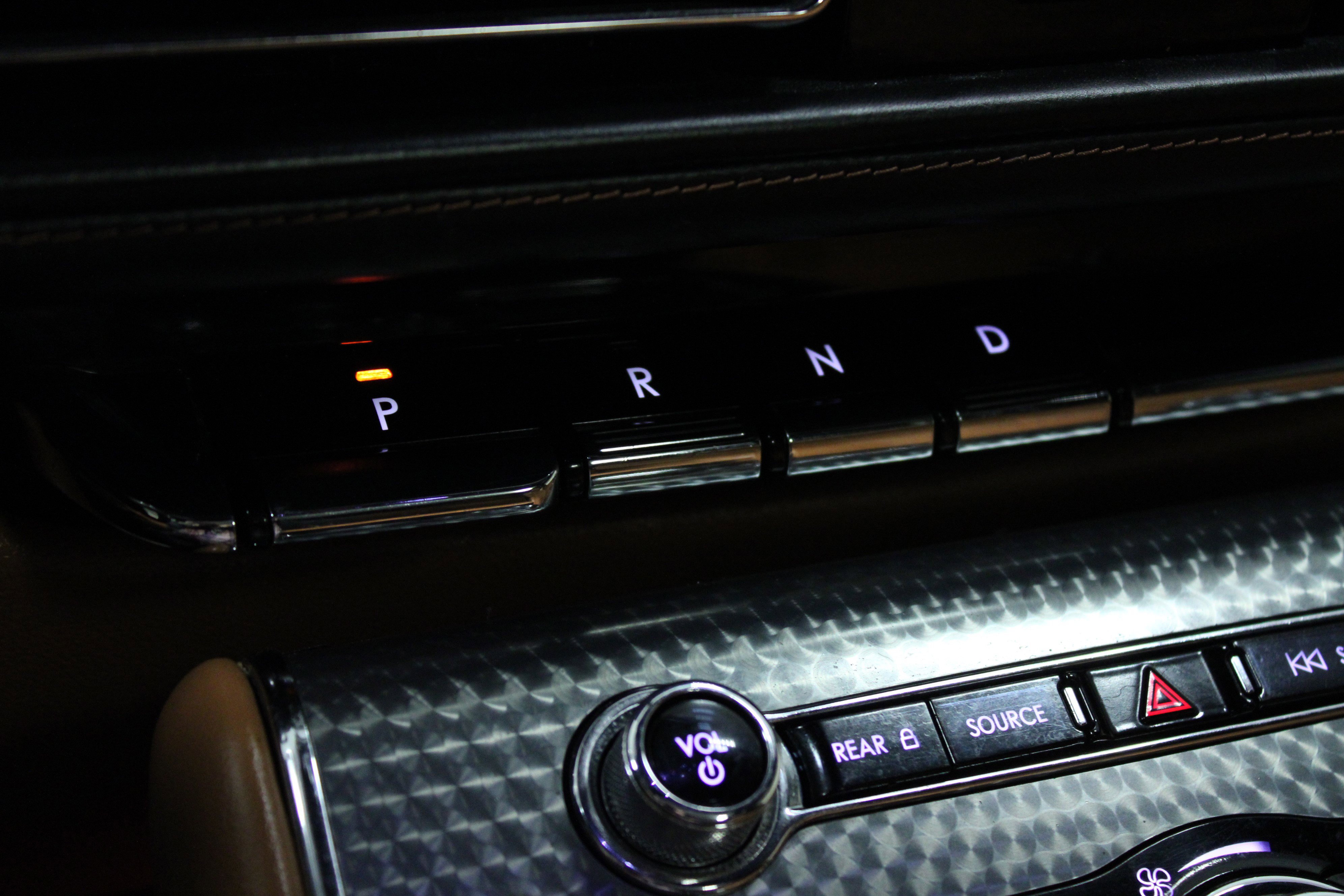 Used 2020 Lincoln Aviator Black Label Grand Touring w/ Class IV Trailer Tow Package image 25