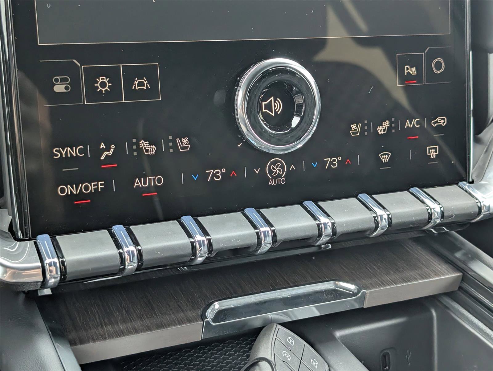 New 2026 GMC Acadia Denali w/ Super Cruise Package image 11