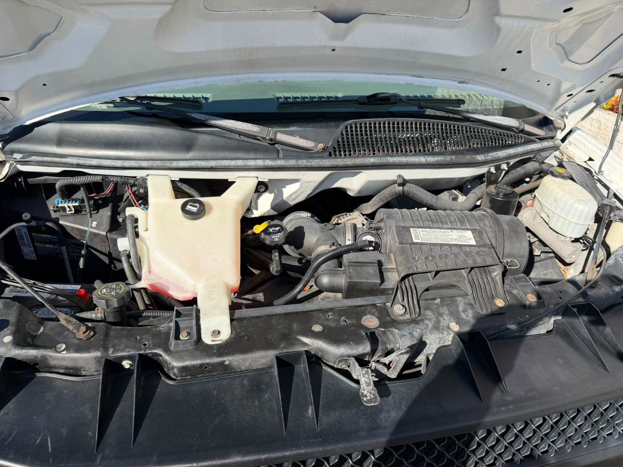 Used 2007 Chevrolet Express 3500 RWD image 17