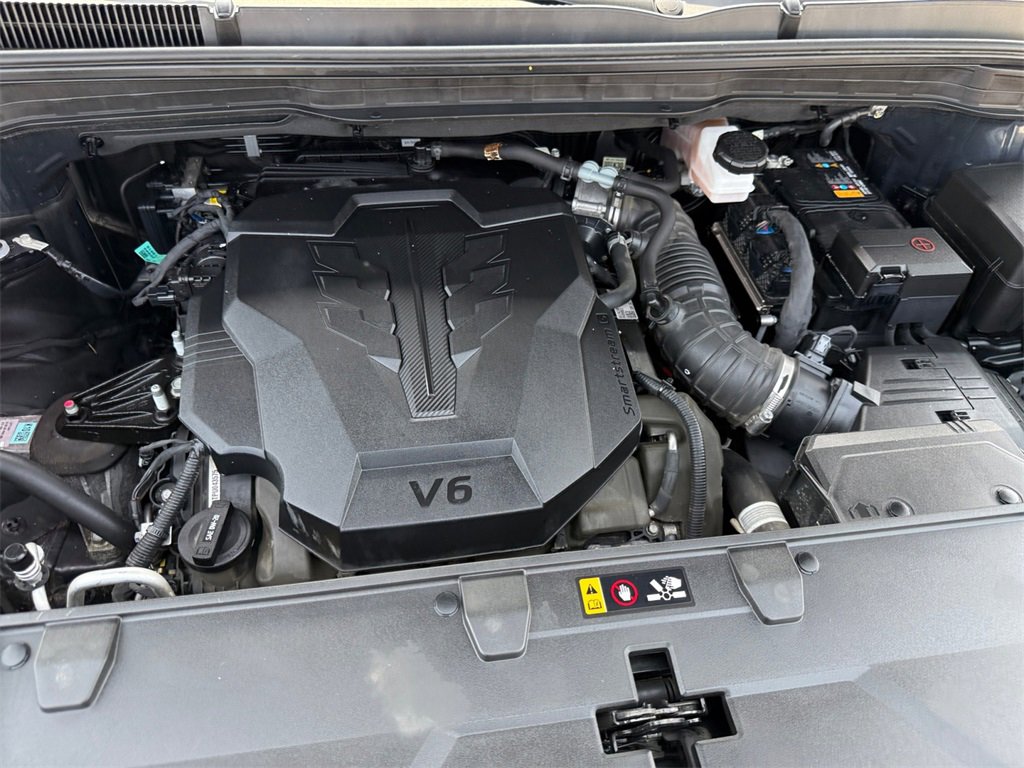 Used 2024 Kia Carnival LX image 23