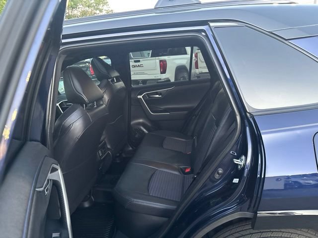 Used 2020 Toyota RAV4 XSE AWD/4WD image 32