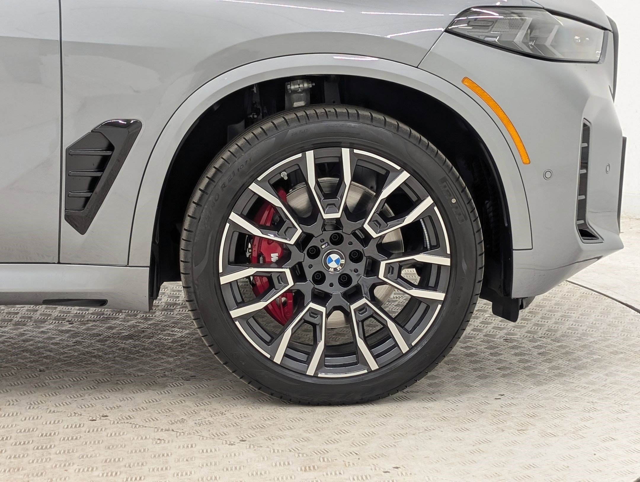 New 2026 BMW X5 sDrive40i w/ M Sport Package image 12