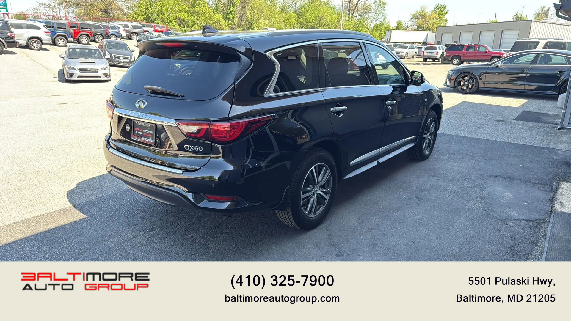 Used 2019 INFINITI QX60 Luxe w/ Essential Package image 4