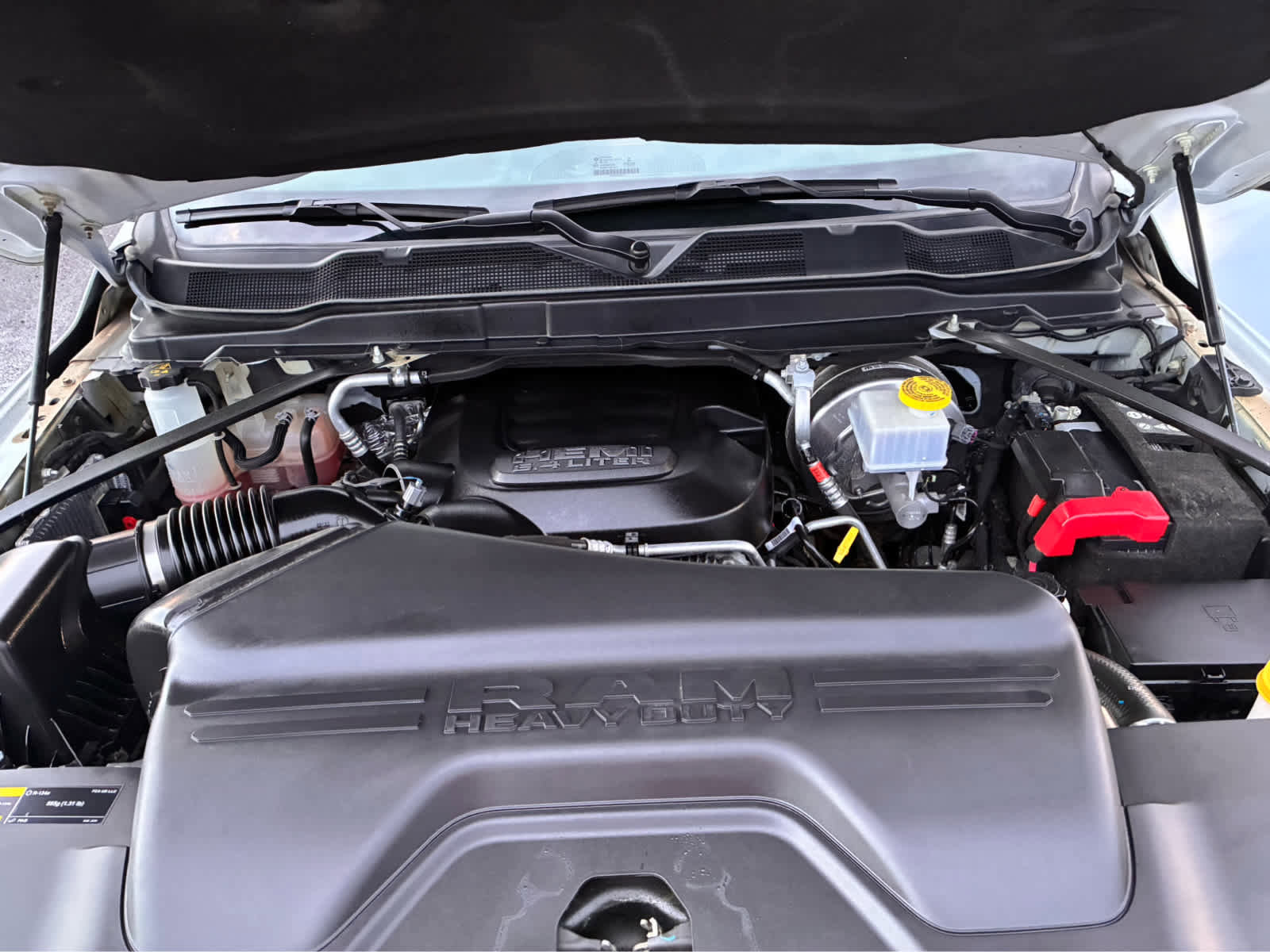 Used 2022 RAM 3500 Tradesman image 25