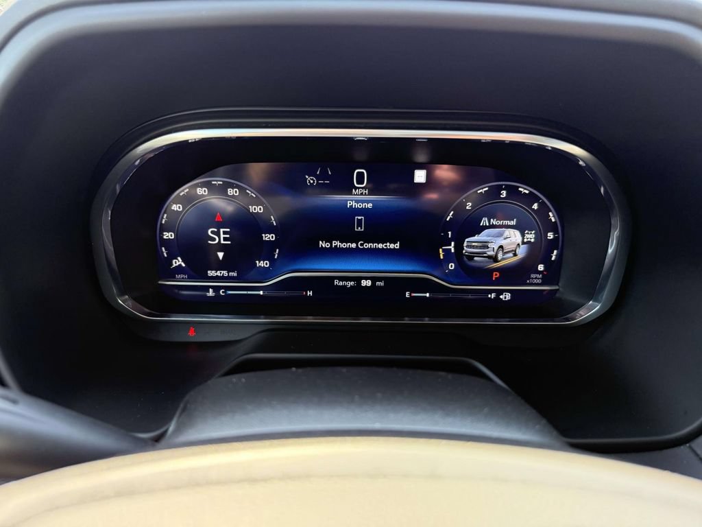 Used 2022 Chevrolet Suburban Z71 w/ Z71 Off-Road Package AWD/4WD image 26
