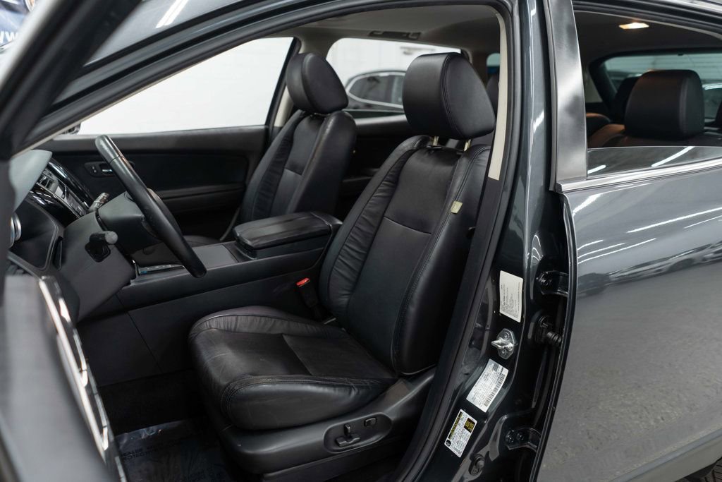 Used 2014 MAZDA CX-9 Touring w/ Touring Technology Package AWD/4WD image 8