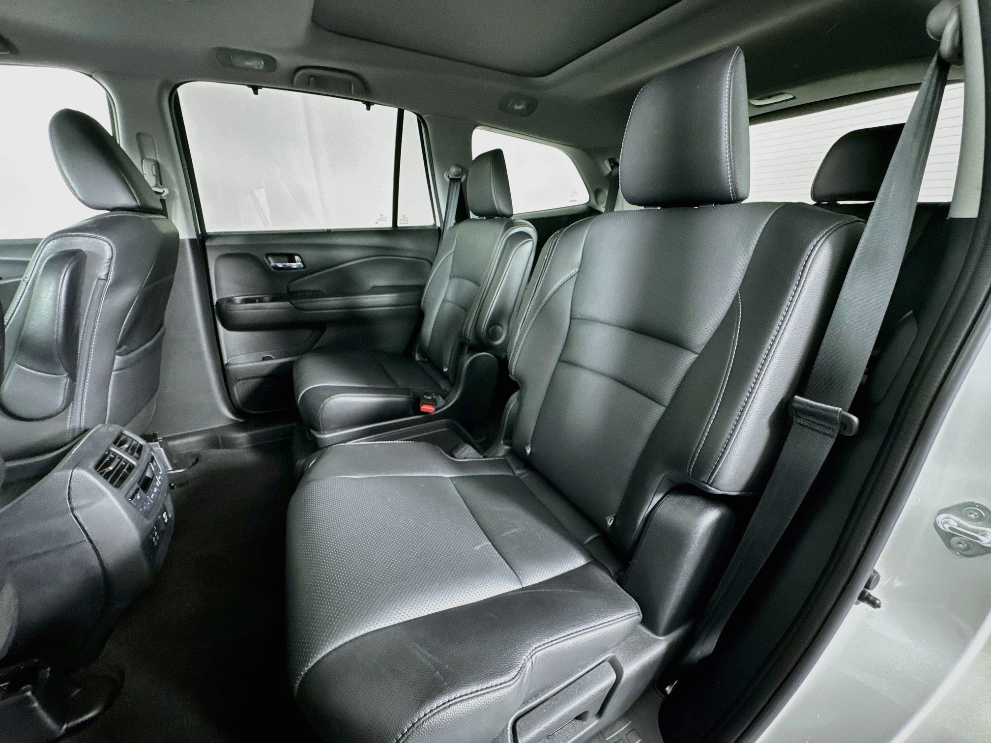 Certified 2022 Honda Pilot Elite image 25