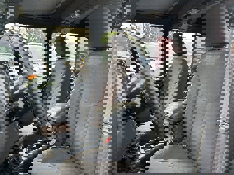 Used 2015 Jeep Wrangler Unlimited Sport w/ Trailer Tow Group image 12