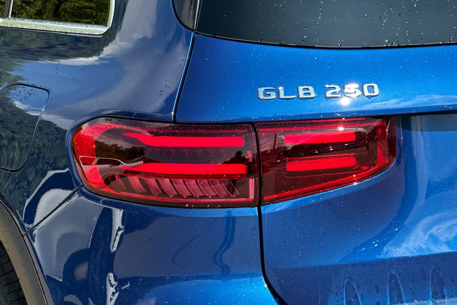 New 2026 Mercedes-Benz GLB 250 image 14