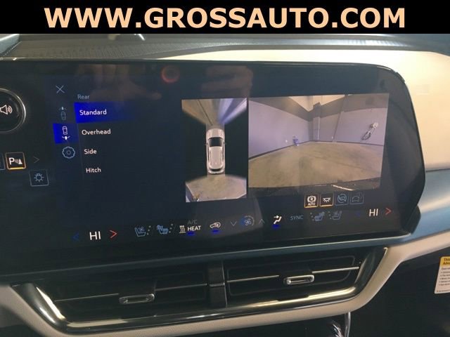 New 2026 Chevrolet Equinox EV LT w/ Convenience Package II image 28