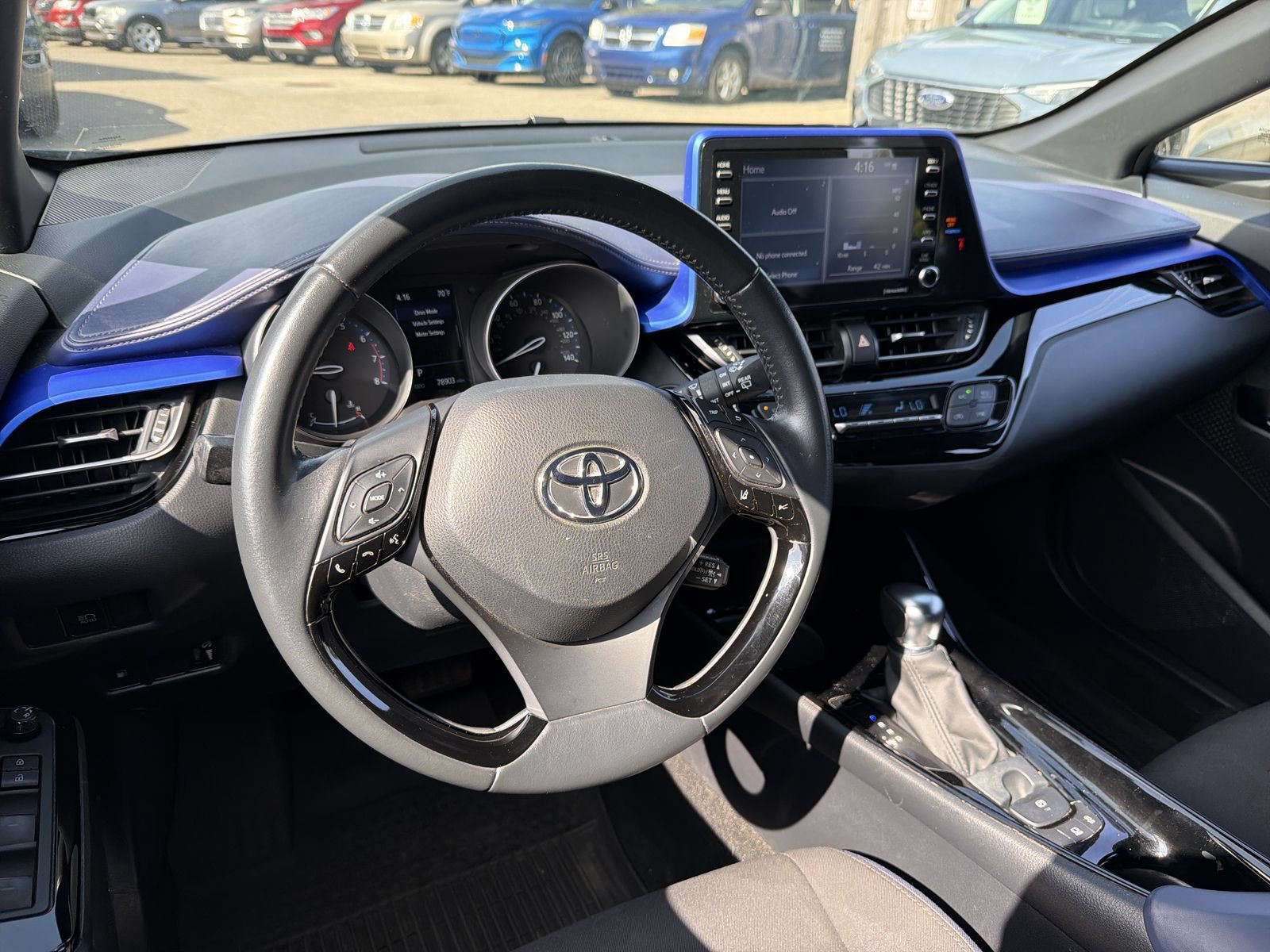 Used 2022 Toyota C-HR XLE FWD image 15