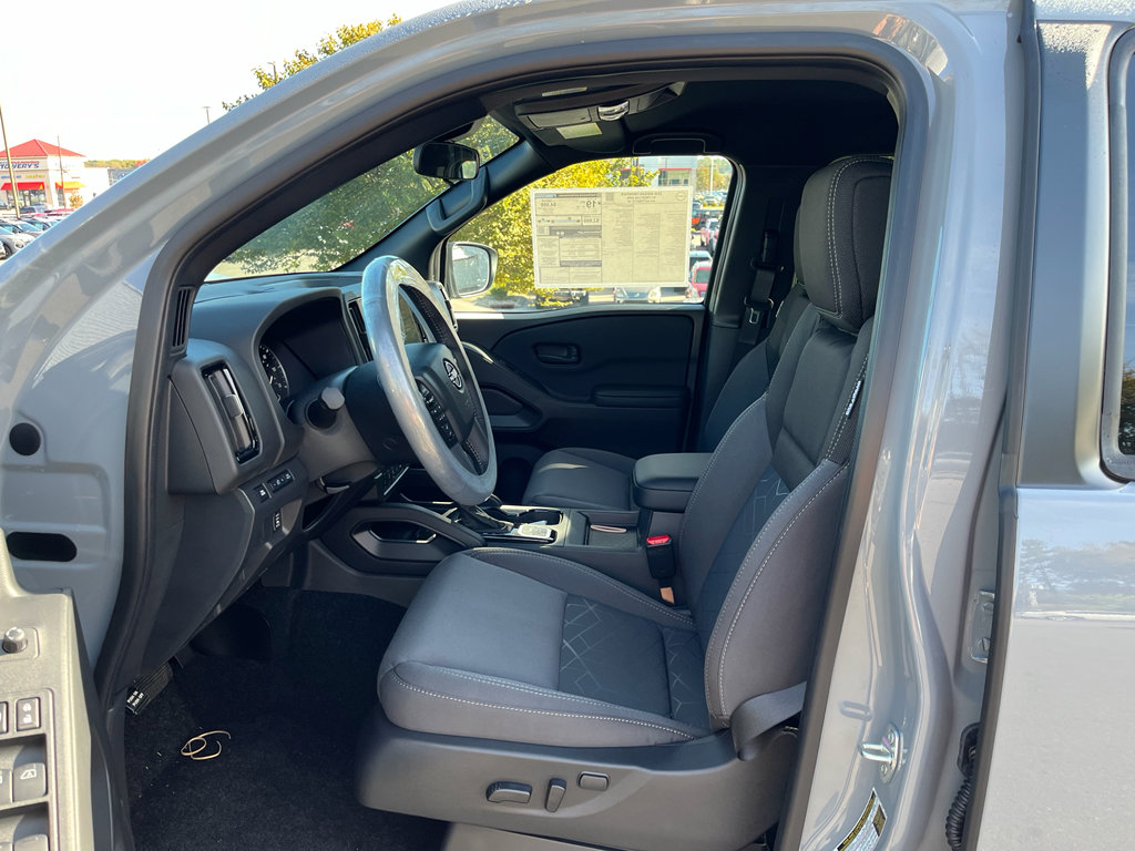 New 2026 Nissan Frontier SV image 6