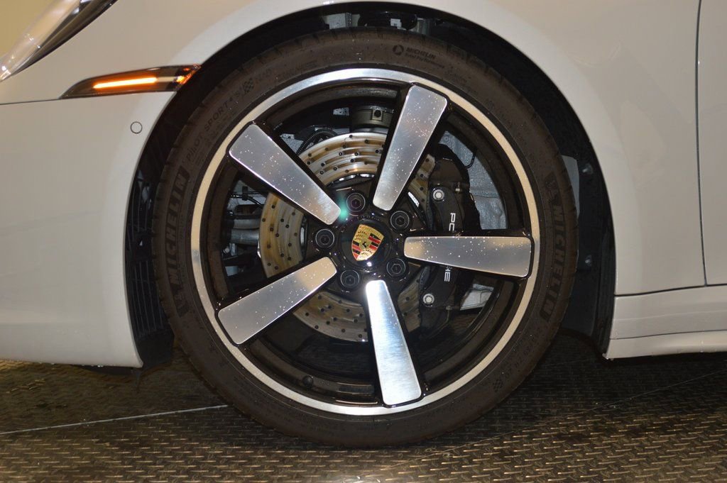 Certified 2024 Porsche 911 Carrera 4S image 13
