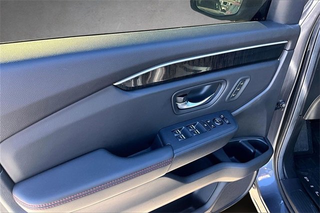 Used 2025 Honda Pilot Black Edition image 14