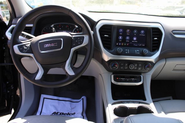 Certified 2023 GMC Acadia SLT image 18