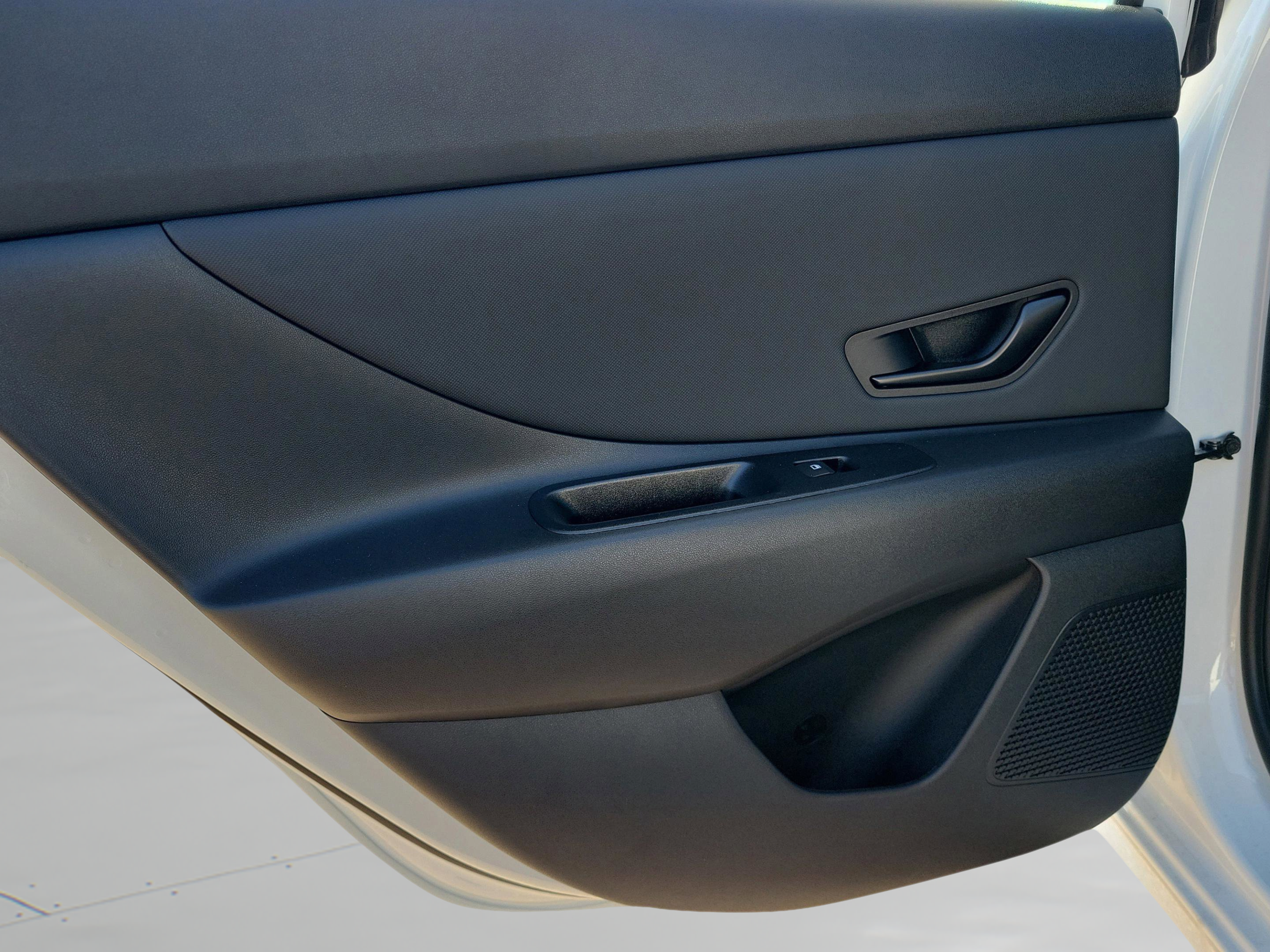 New 2026 Hyundai Elantra SEL Sport Premium w/ Cargo Package FWD image 13