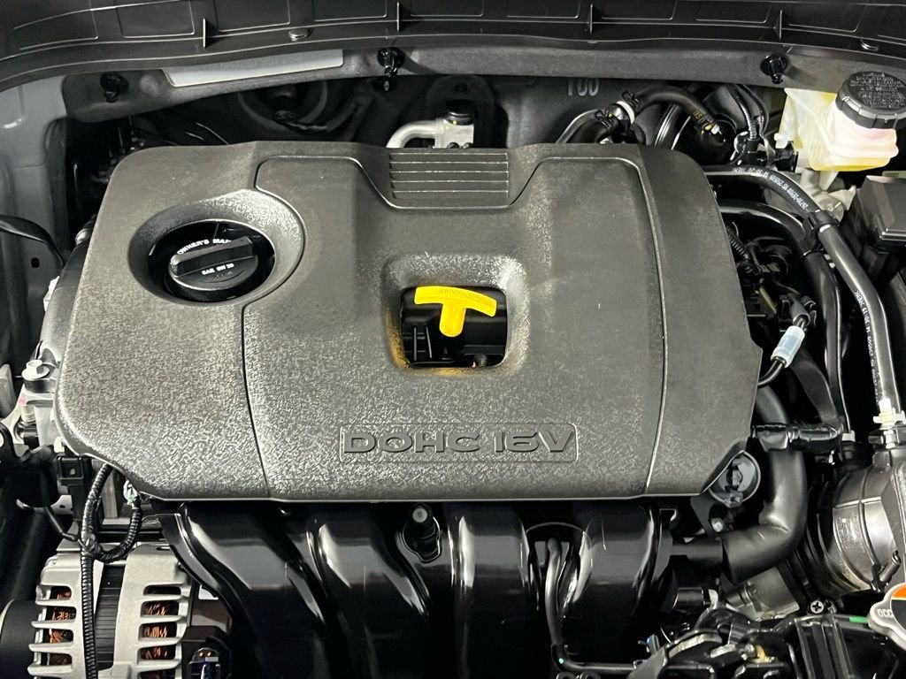 Used 2025 Kia Soul LX image 32