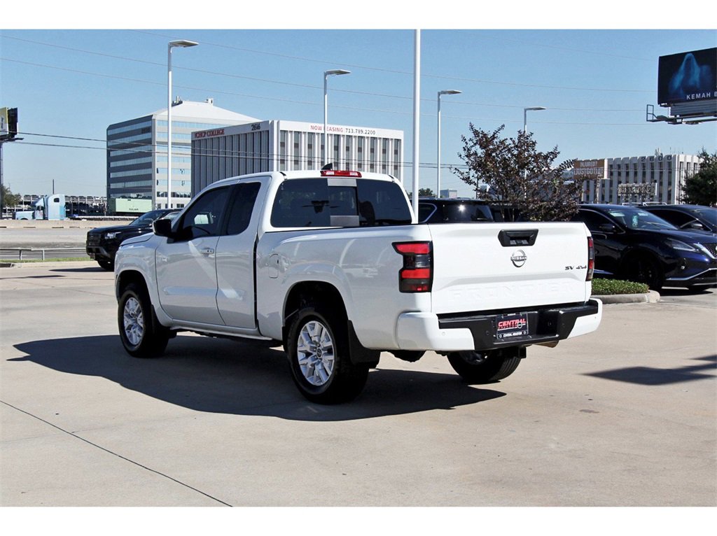 Certified 2024 Nissan Frontier SV w/ SV Convenience Package image 4