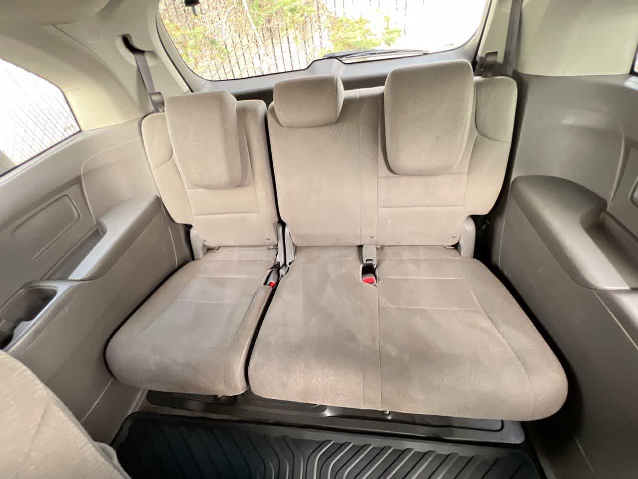 Used 2017 Honda Odyssey SE image 24