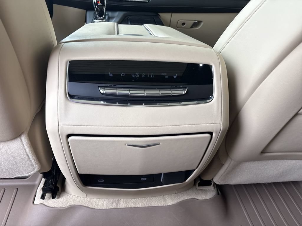 Certified 2023 Cadillac Escalade Premium Luxury w/ Performance Package AWD/4WD image 22