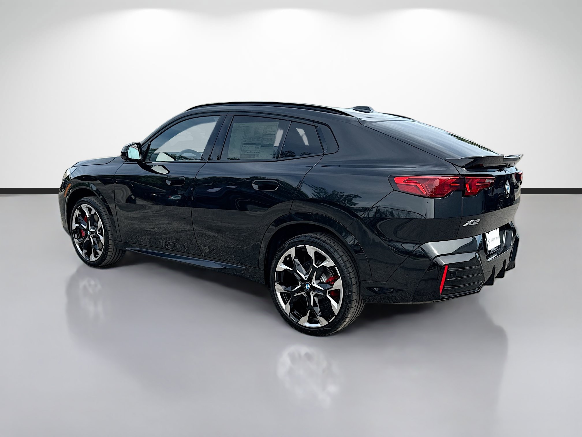 New 2026 BMW X2 xDrive28i w/ Technology Package AWD/4WD image 5