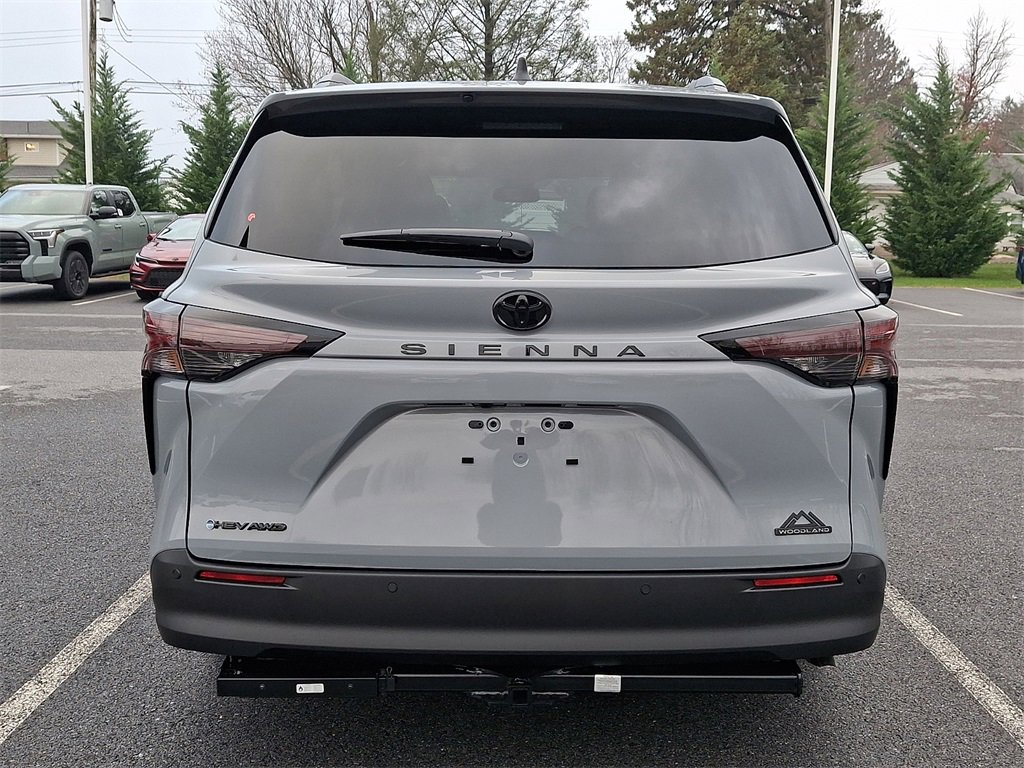 New 2026 Toyota Sienna XLE Woodland Edition image 6